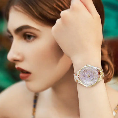 Luxe dameshorloge met diamanten inlegwerk