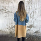 Trenchcoat van middellange lengte met stiksels in Denim Jean