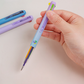 ✍️ 3-IN-1 MAGNEETPEN! 🔥 Multifunctionele Intrekbare Balpen – Schrijf, Markeer & Noteer in 1 Hand! ✨