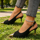 Kitten heels met spitse neus, metalen neuskap en slingback