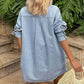 Casual denimset voor dames, bestaande uit een shirt en een korte broek