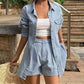 Casual denimset voor dames, bestaande uit een shirt en een korte broek